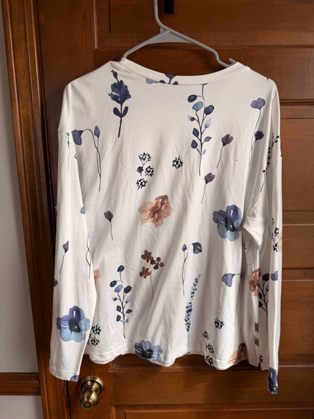 CHICME FLORAL LONG SLEEVE TOP - Picture 4 of 5